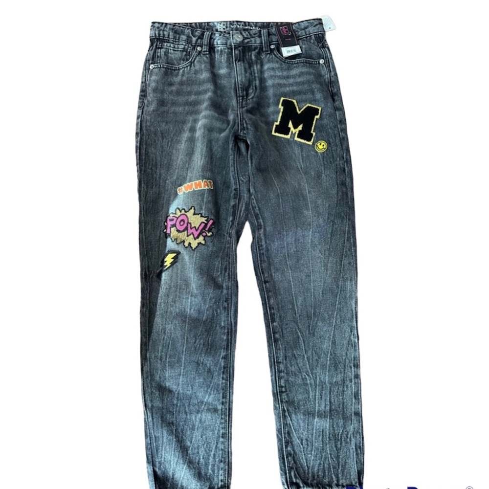 Blue Jeans No Boundaries Patchwork Jeans for women and juniors Size 7